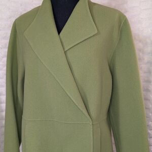 Elegant Elieen Fisher Wool and Cashmere Green Women's Coat Size Large